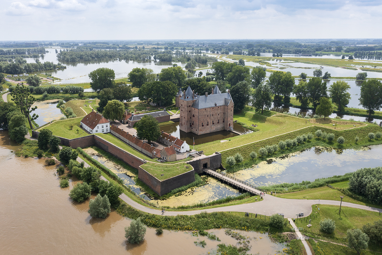 Slot Loevestein birdview
